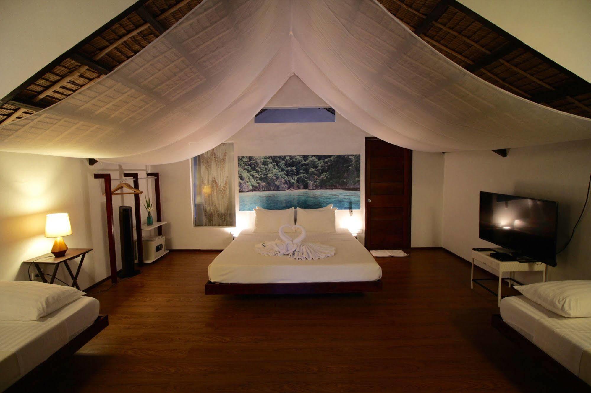 Blue Palawan Beach Club Puerto Princesa Екстер'єр фото